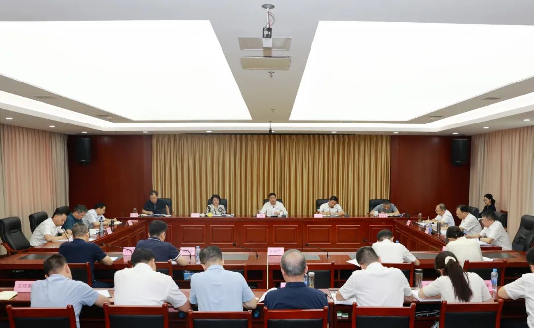 takse69
专题分析研判2025年上半年全省检察办案质效